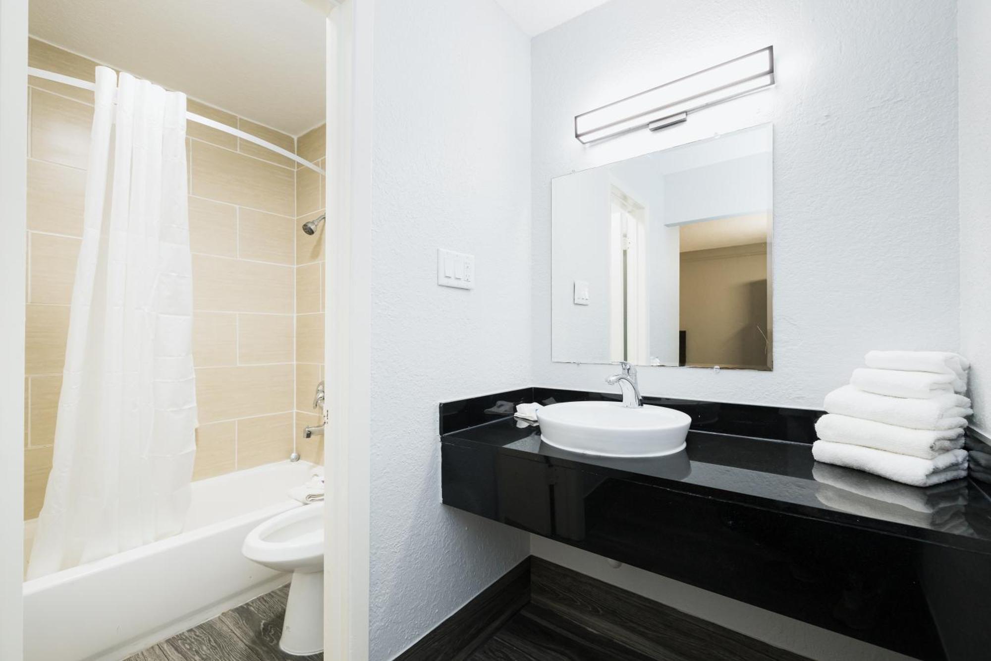 6-baytown, Tx - Garth Rd Hotel Baytown